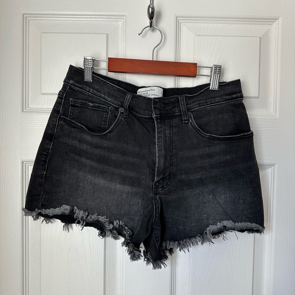 A&F High Rise Boyfriend Short
